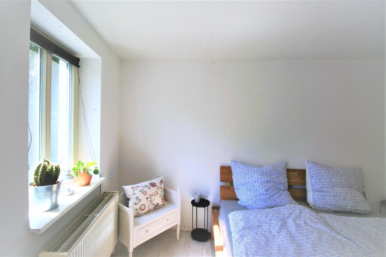 Zentrale Ferienwohnung „Treibholz“ Im Sonnenblumenhaus Flensburg Exterior photo